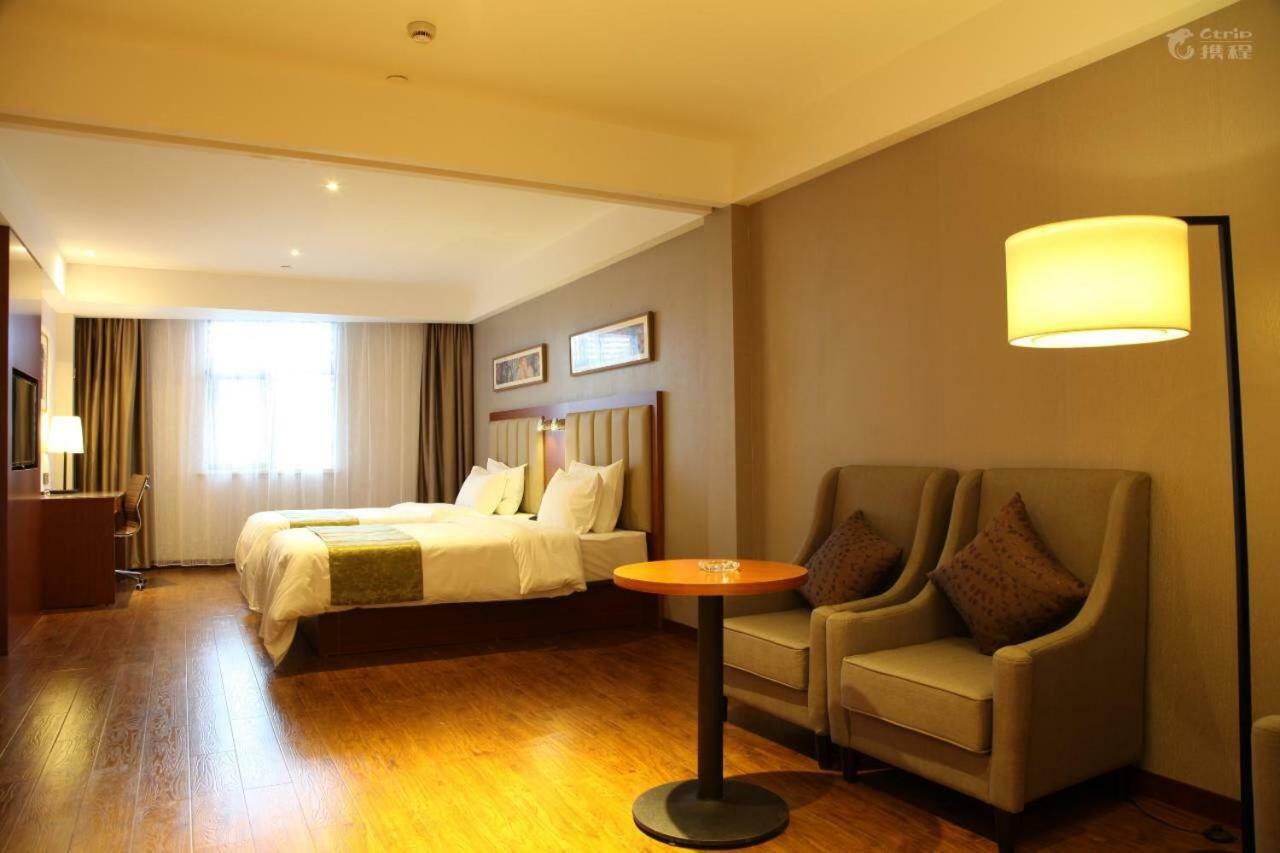 Yitel Shanghai Hongqiao Hub Linkong Zone Экстерьер фото